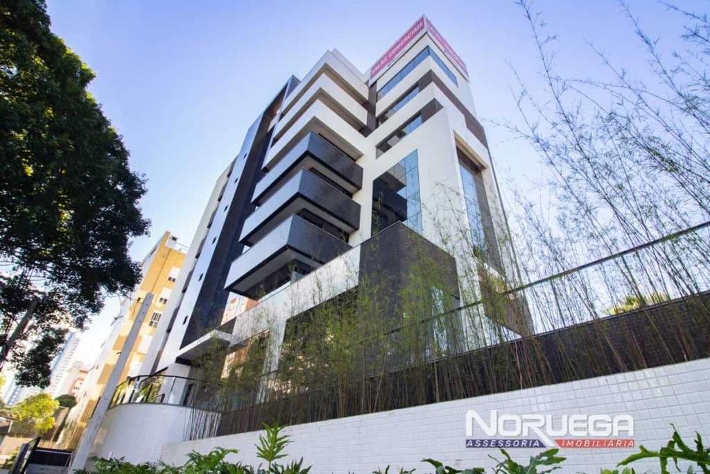 Sala Comercial de Alto Padrão no Mossunguê: Venda ou Locação em Curitiba-PR - 1 sala, 1 banheiro, 1 vaga, 88,65 m²